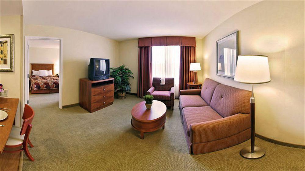 Homewood Suites By Hilton Newark-Wilmington South Area Экстерьер фото