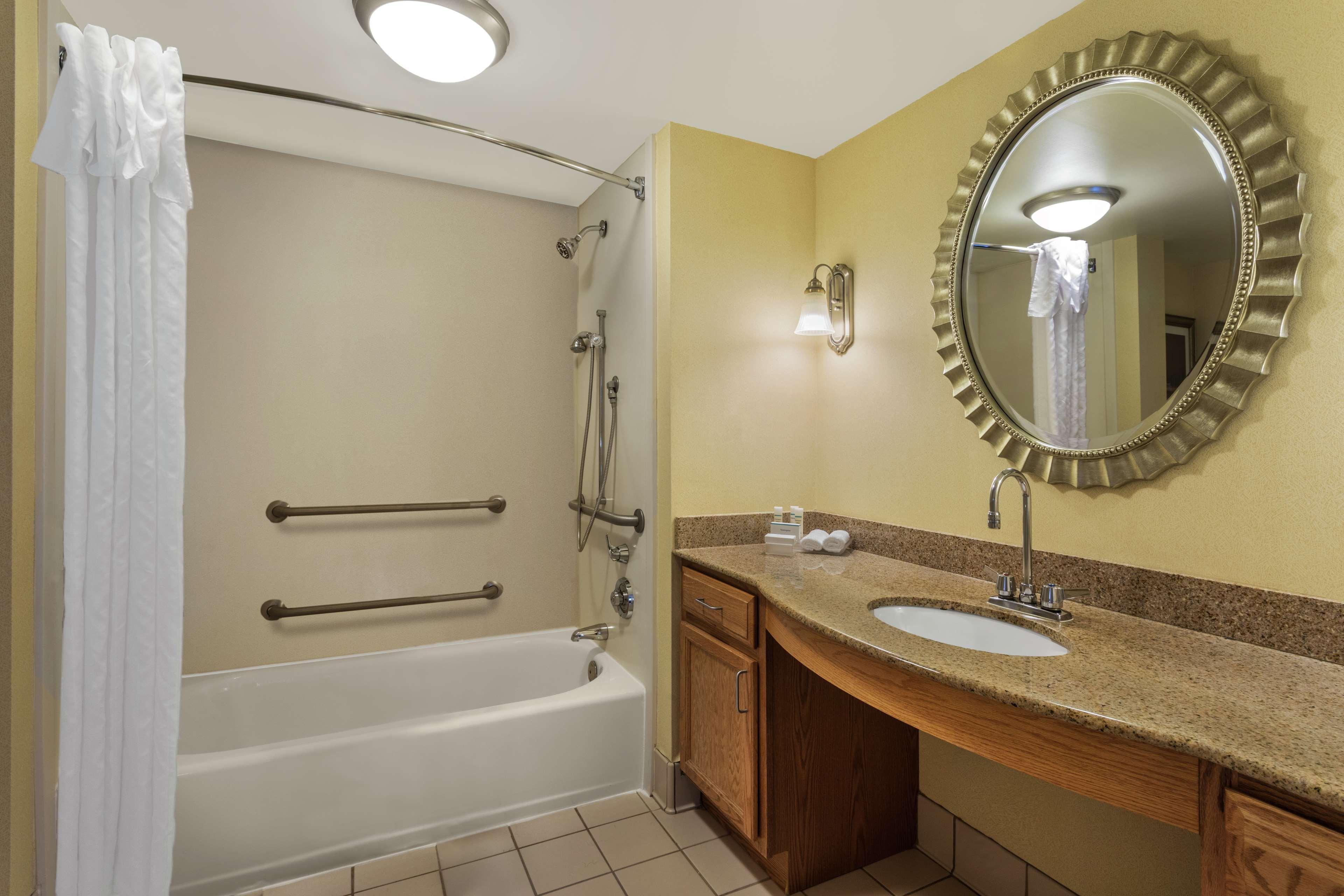 Homewood Suites By Hilton Newark-Wilmington South Area Экстерьер фото