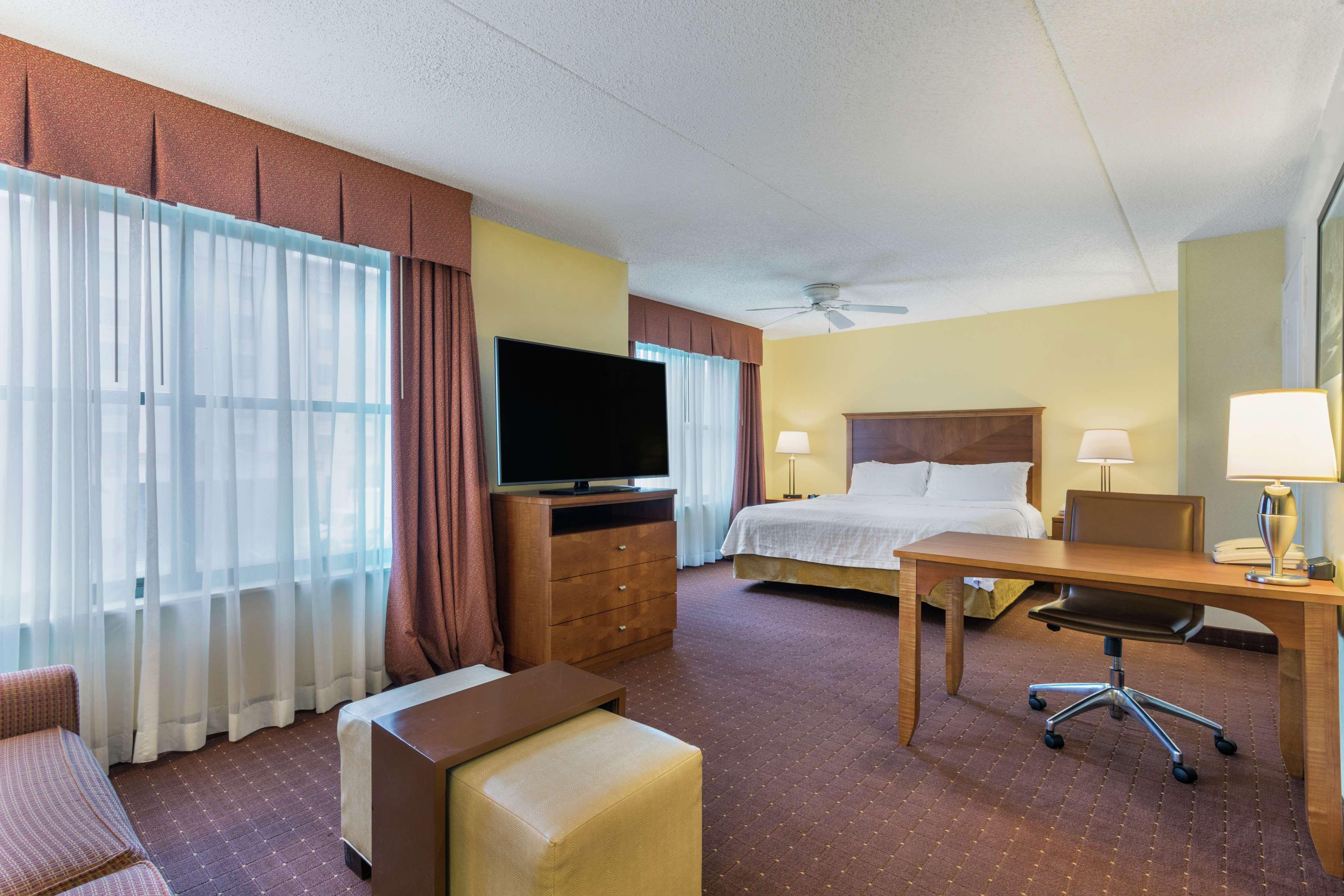 Homewood Suites By Hilton Newark-Wilmington South Area Экстерьер фото