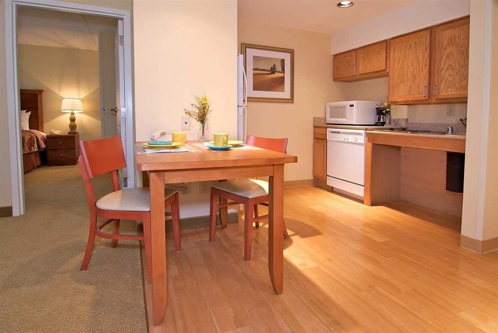 Homewood Suites By Hilton Newark-Wilmington South Area Номер фото